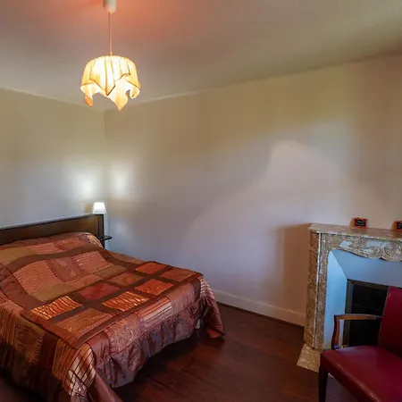 بيت للعطل Maison Independante Avec Parc Prive A Laissac