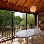 Maison Independante Avec Parc Prive A Feriehus Laissac