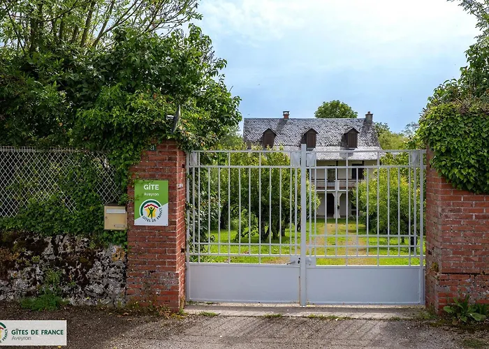 Maison Indépendante Avec Parc Privé à